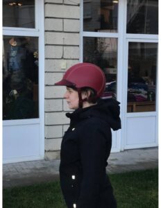 découvrez la bombe égide équitation, alliant sécurité et confort pour les cavaliers passionnés. protégez-vous avec style lors de toutes vos sorties équestres.