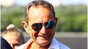 découvrez les détails de l'accident tragique impliquant jean-michel bazire, une nouvelle qui a bouleversé le monde des courses hippiques.