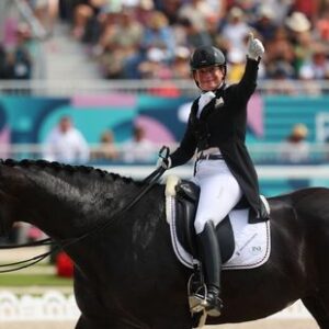 découvrez les résultats équestres des jo paris 2024 en temps réel : performances des athlètes, médailles remportées et moments forts des compétitions équestres.